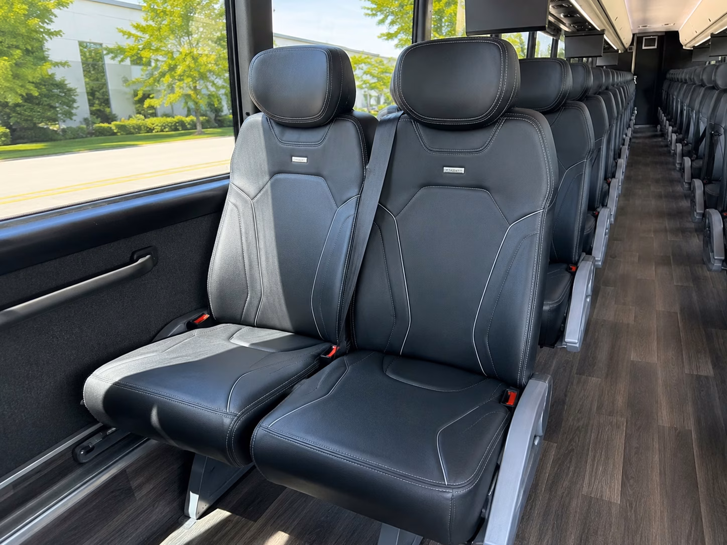 burbank charter bus rentals for conventions and corporate events