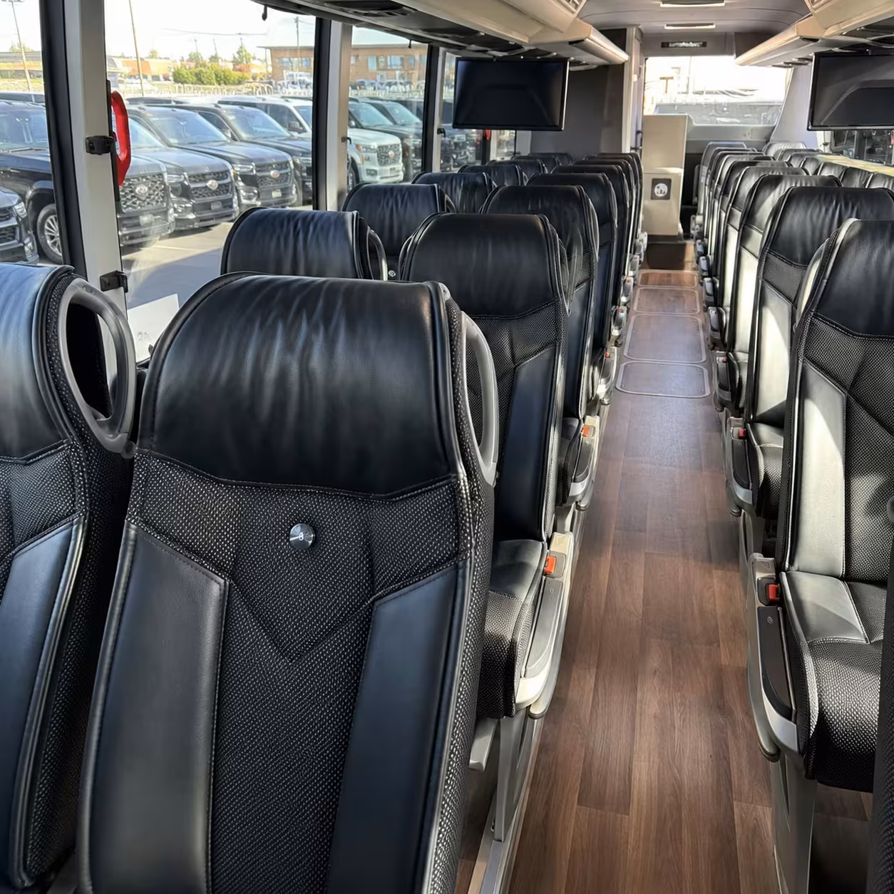 burbank charter bus rentals for science and museum field trips