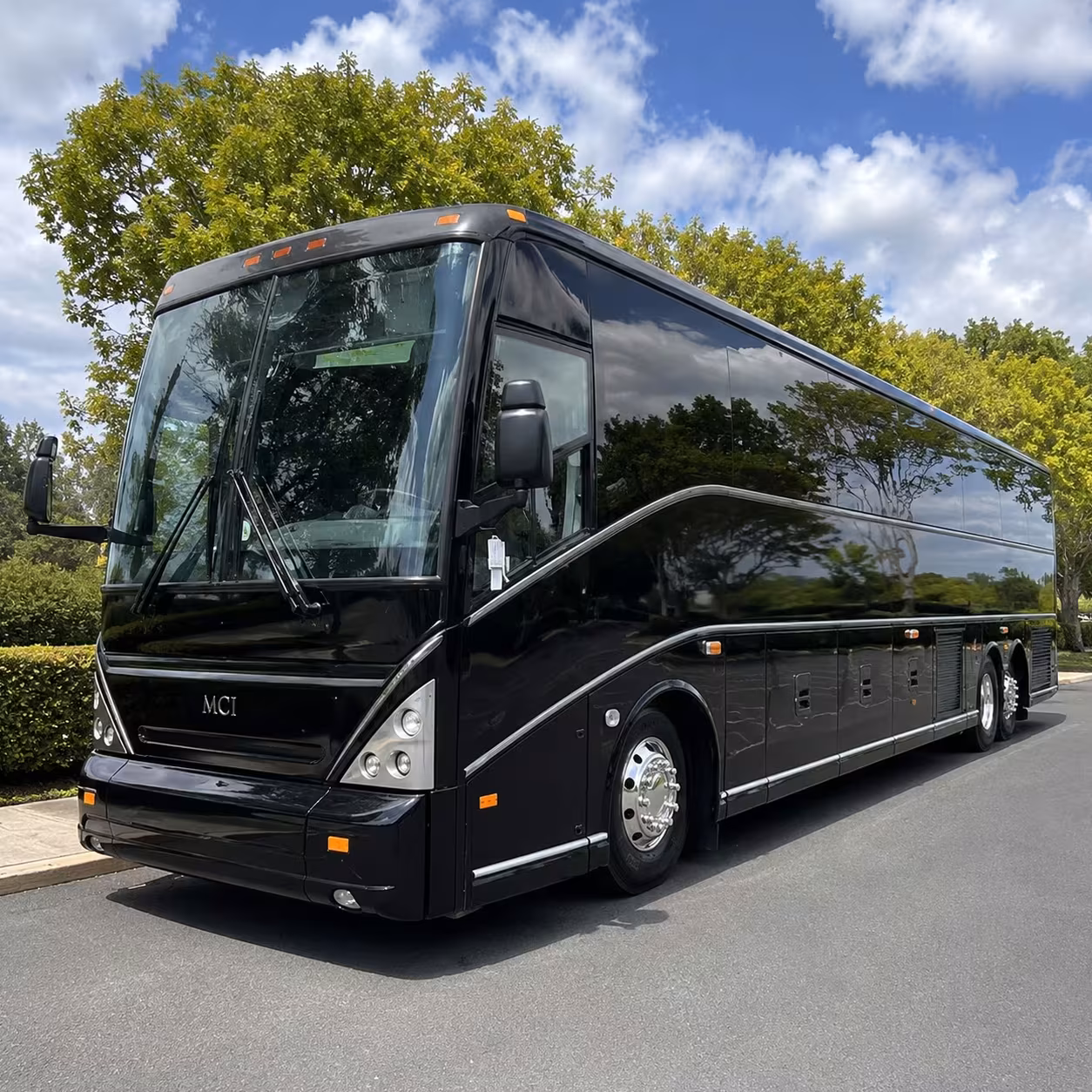 hollywood burbank airport and cruise port shuttle buses
