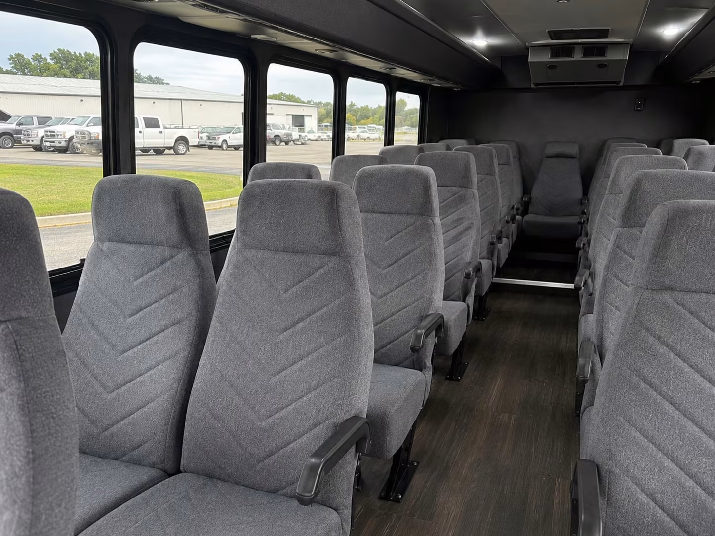 youth sports minibus rentals in burbank and the san fernando valley